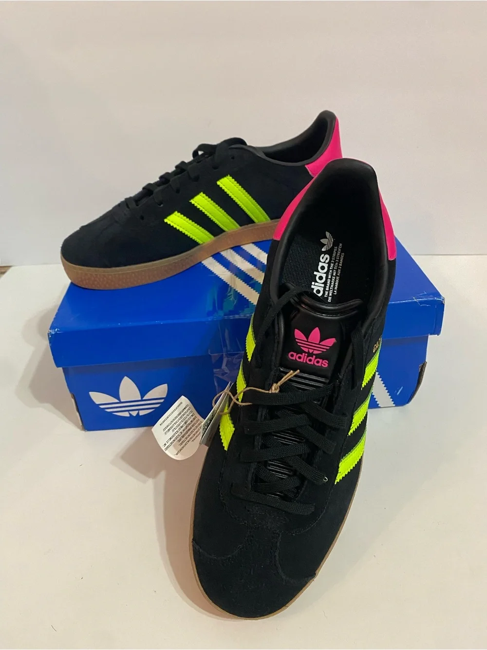 Adidas Originals Gazelle J Black/Neon Yellow/ Pink (Youth 7 / Women's 8 )